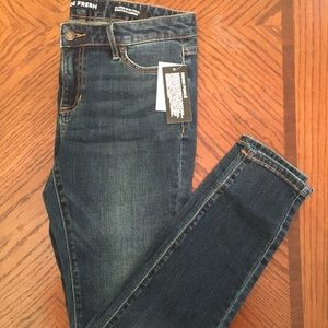 Women’s size 26 Nordstrom skinny jeans